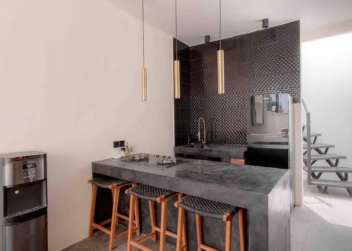 Spacious Design 3bd ヴィラ